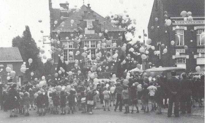 Maandag na de corso: ballonnenwedstrijd